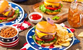  <p>3 неща, които <strong>не бихте посмели</strong> да ядете на обяд</p> 