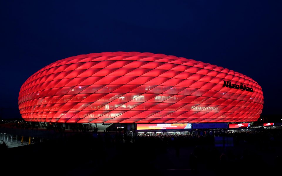 Европейската футболна централа УЕФА обяви, че всички стадиони на Европейското