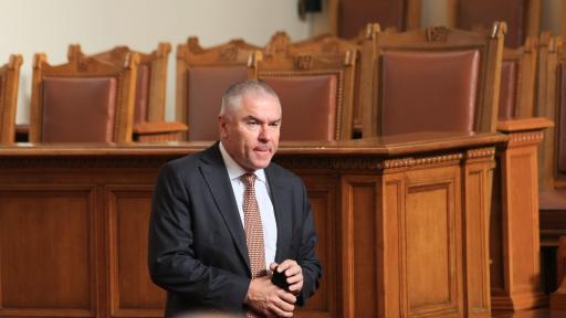  Веселин Марешки 