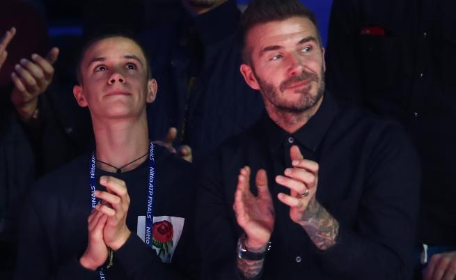  Кой завоюва сърцето на наследника на Бекъм? 