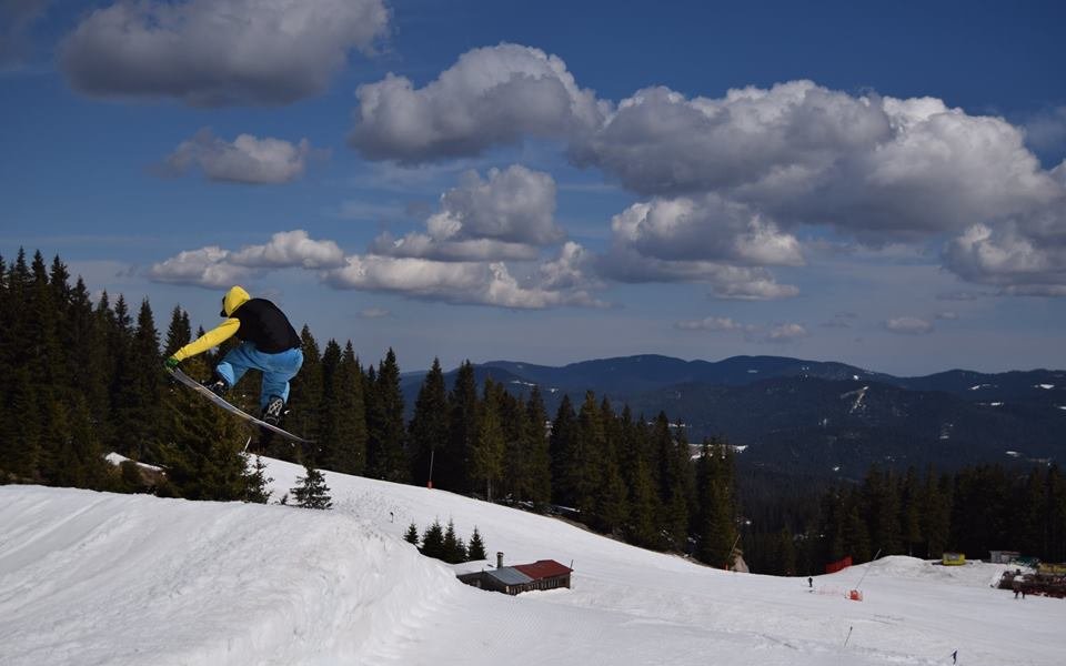 Най-добрите фрийстайл скиори и сноубордисти ще мерят сили в Пампорово