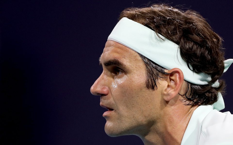 Роджър Федерер се завърна с победа в първия си турнир