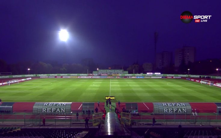 Един от пилоните угасна и забави мача Битката за Тракия