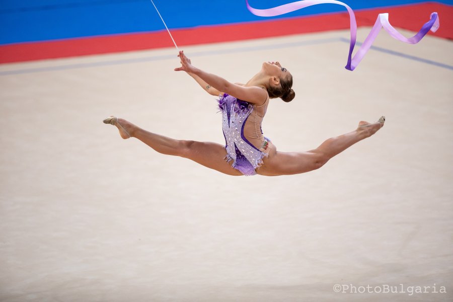 Световна купа по художествена гимнастика1