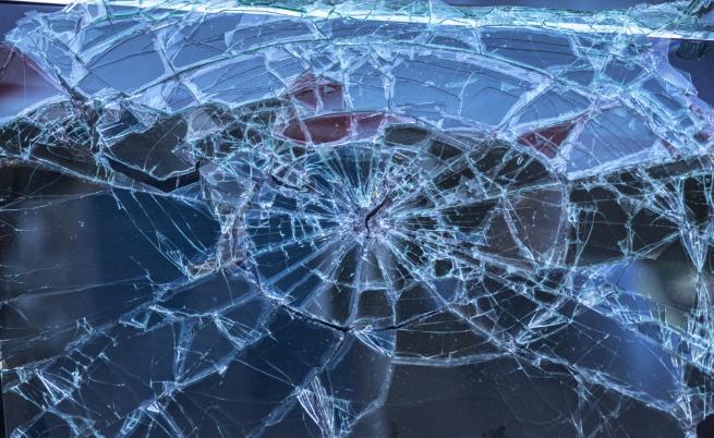  Черен ден на пътя: Осем жертви, измежду които и дете 