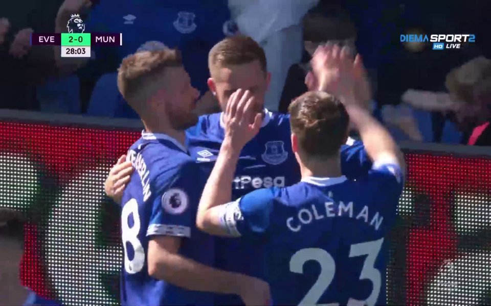 Отборът на Евертън повтори удара по Юнайтед, този път в