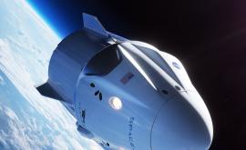  Илюстрация на Crew Dragon на SpaceX 