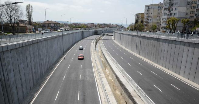 България Проверка на елипсовидното кръстовище във Варна Премиерът беше на