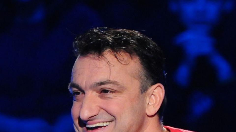 Васил Василев-Зуека за пореден път доказа, че любовта е най-голямото