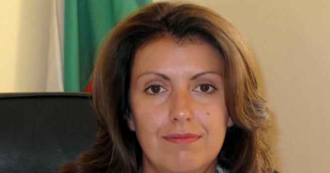 България Зам шеф на ДФ Земеделие с оставка заради къщите за