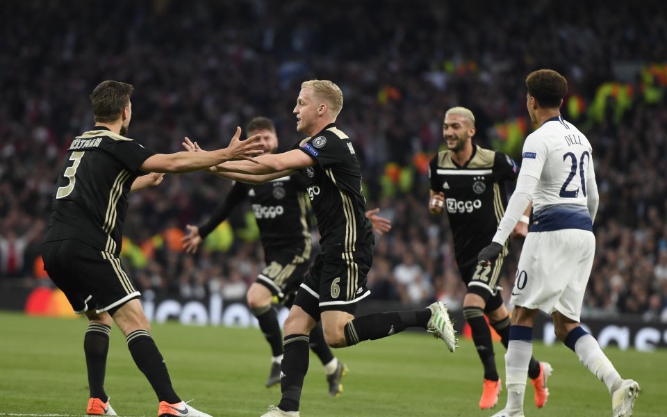 Мадрид, Торино, Лондон - приказката на Аякс в Шампионската лига