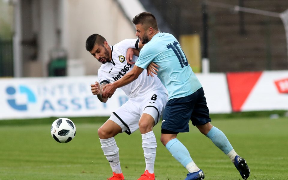 Дунав приема Славия в сблъсък от 32-ия кръг на Първа