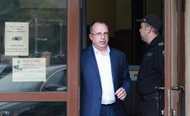  <p><strong>Румен Порожанов</strong>: Ще подам оставка, когато министър председателят прецени</p> 