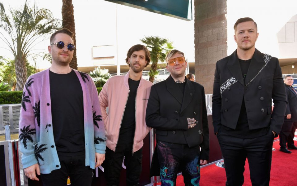 Американската рок банда Imagine Dragons ще свири на финала на