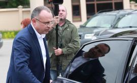  КПКОНПИ разгласява непълна декларация на Порожанов 