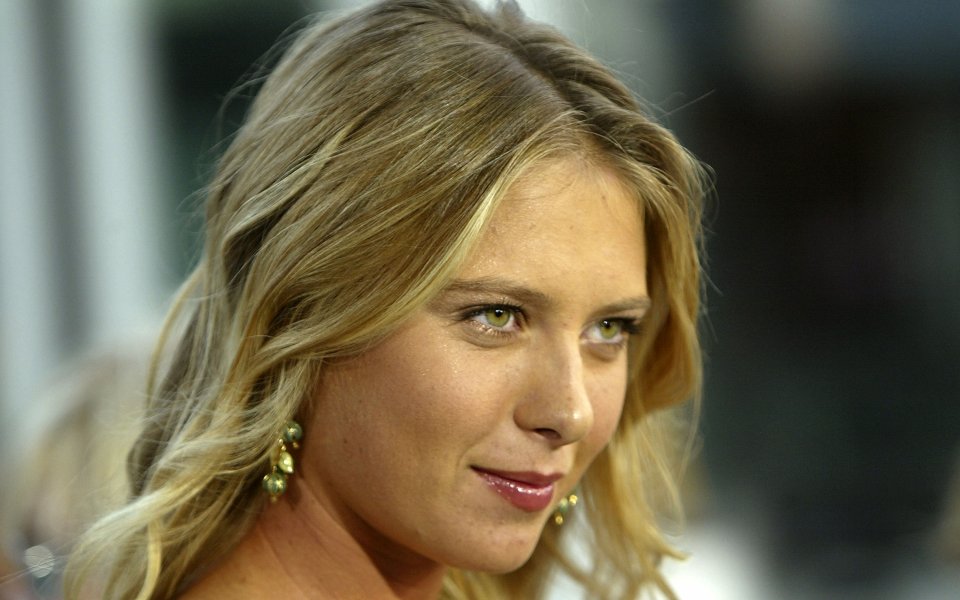 Мария Шарапова е една от най-талантливите и популярни тенисистки в