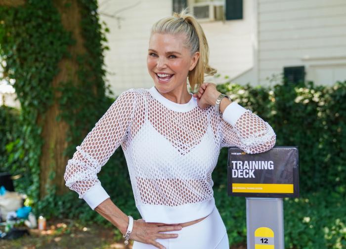  Днес 65-годишният някогашен модел е в страхотна форма. 