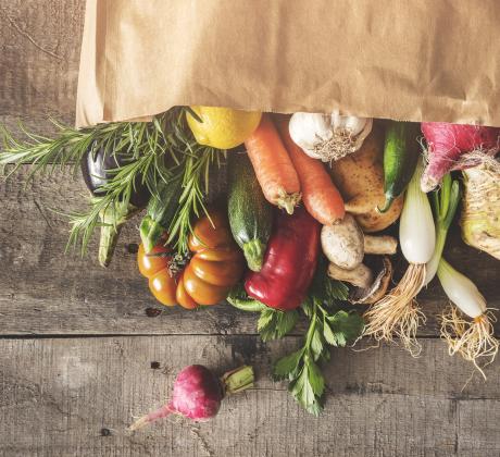 Трябва ли да се белят зеленчуците и плодовете Как мислите Първо