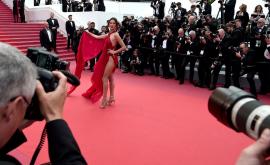  <p><strong>Звездите в Кан,</strong> които не оставиха доста на въображението</p> 