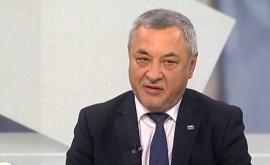  Симеонов: НФСБ не е влезнала в политиката да взима 