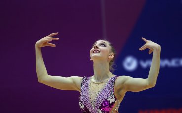 Боряна Калейн се класира за финала на топка на World