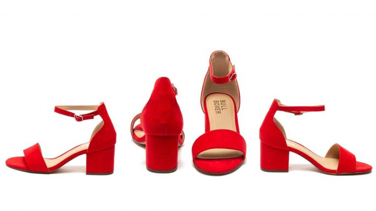  Червените сандали за буйно и незабравимо лято 