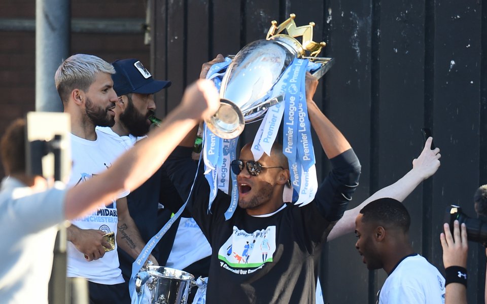 Манчестър Сити публикува в пълен вид видеото, в което си