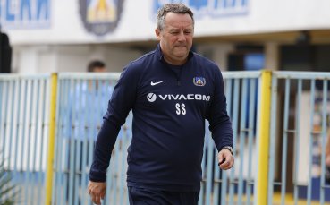 Бившият треньор на Левски Славиша Стоянович не е забравил сините