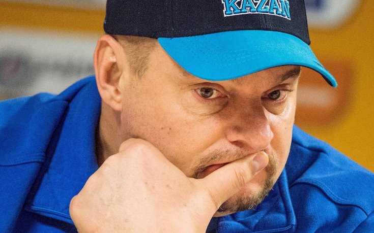 Алекно остава начело на Зенит Казан