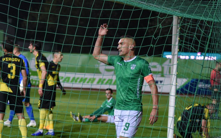 Арестуваха голмайстора Мартин Камбуров в Пловдив