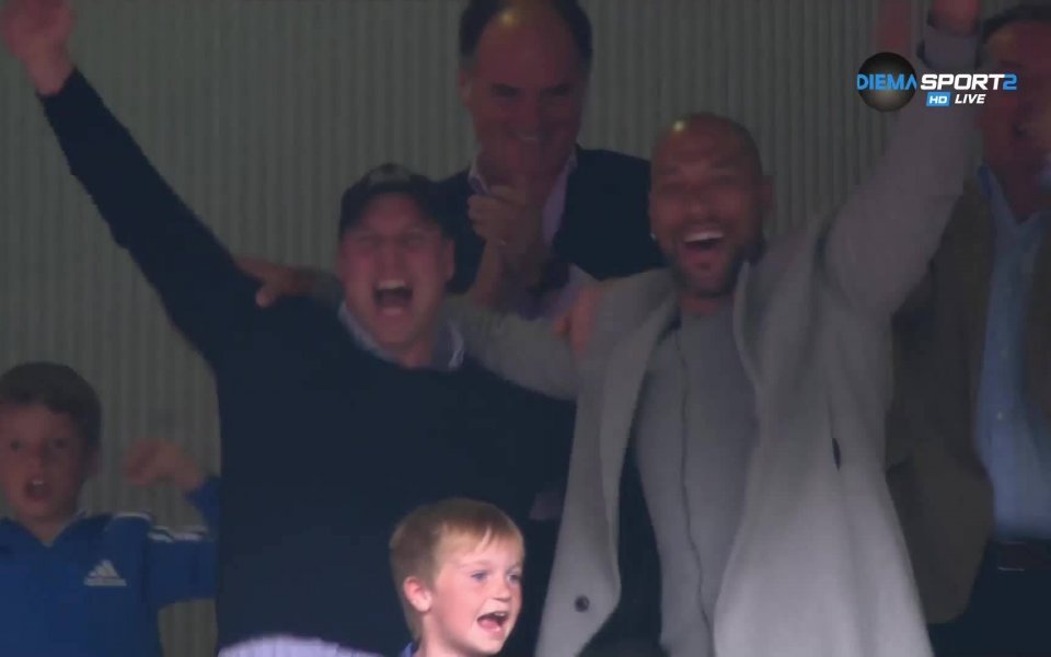 Първородният син на британския престолонаследник принц Чарлз и принцеса Даяна