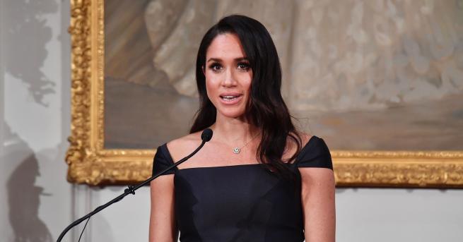 Любопитно Сравниха испански политик с Меган Маркъл СНИМКИ Сравниха испански