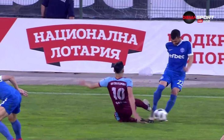 Септември остана да се бори с 10 срещу Арда