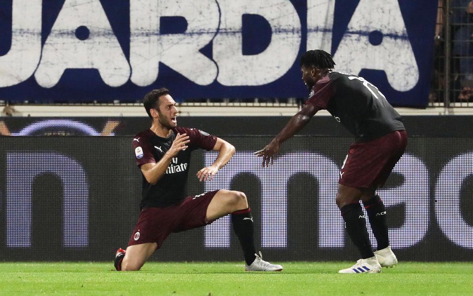 Отборът на Милан преговаря с УЕФА да приеме едногодишно изваждане