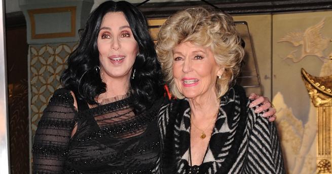 Любопитно Майката на Шер една прекрасна дама на 92