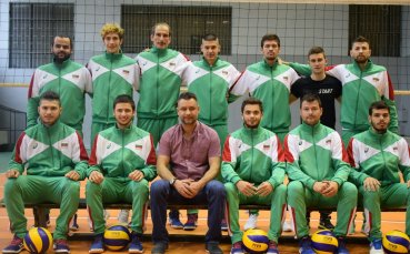 Тази вечер българският национален отбор с увреден слух тръгва към