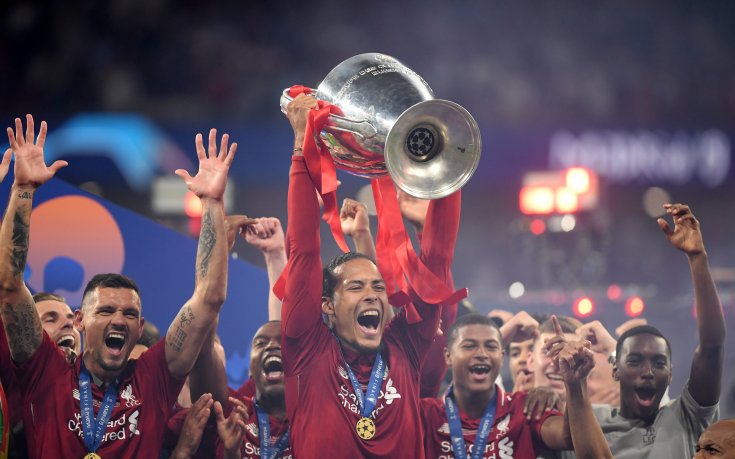 Ливърпул и Ван Дайк водят преговори за нов договор