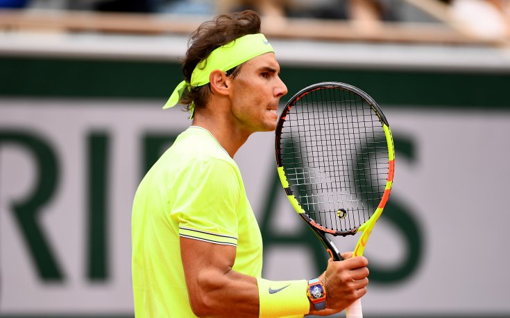 Надал показа защо е Краля на клея, отвя Федерер в Париж