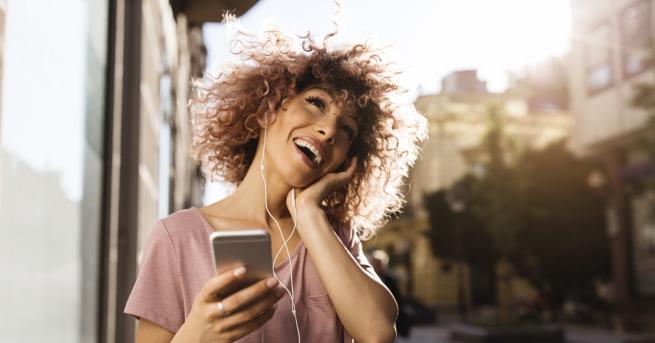 Любопитно Обичаме музиката и това ни прави хора Възприятието ни