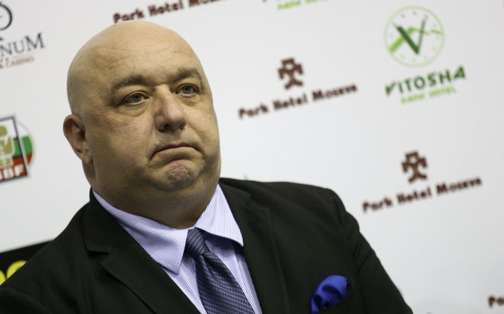 Кралев: Ще продължим да помагаме за развитието на детско-юношеския футбол