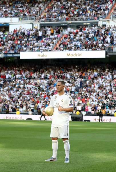 Представянето на Еден Азар в Реал Мадрид1
