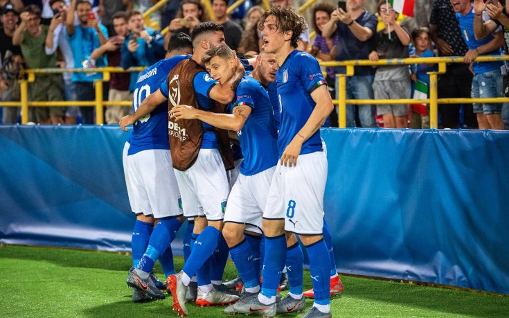 Италия с убедително начало на Европейското за младежи