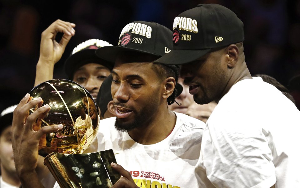 Шампионът на НБА Торонто Раптърс се радва на милионен интерес