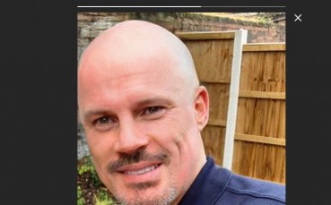 Легендата на Ливърпул Джейми Карагър намери интересен начин да подкрепи