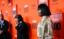  Наоми Кембъл 