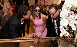  Ким Кардашиян 