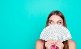  <p><strong>10 скъпи урока за парите</strong>, на които да научим децата си</p> 