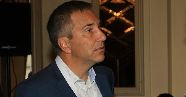България Бизнесът още иска оставката на шефа на НЕК Според