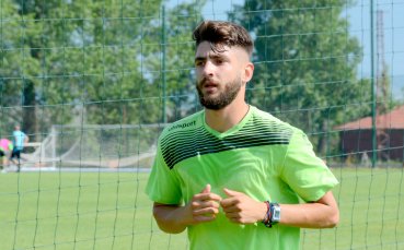 Черно море привлече шесто лятно попълнение Това е централният бранител