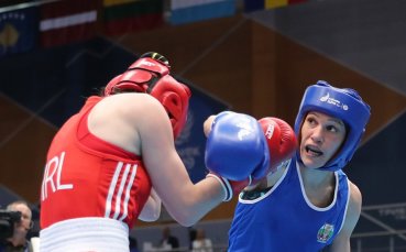 Българката Станимира Петрова отпадна на четвъртфиналите в категория до 57